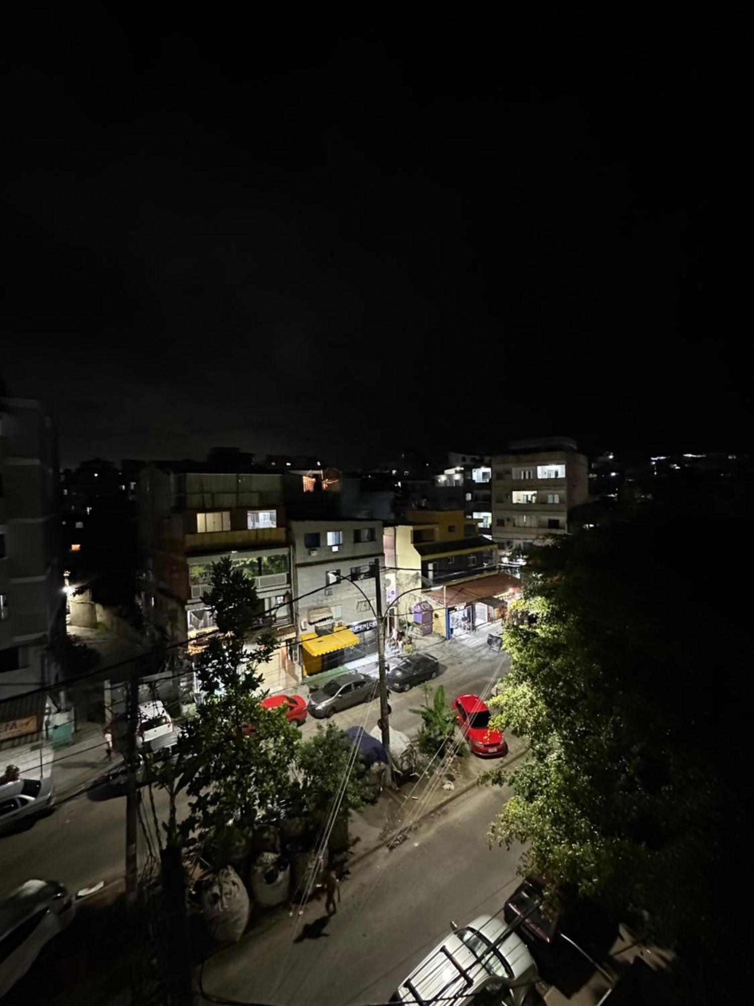 Apartamento Beautiful Com Varanda De Frente Novo Equipado A 2 Quadras Da *