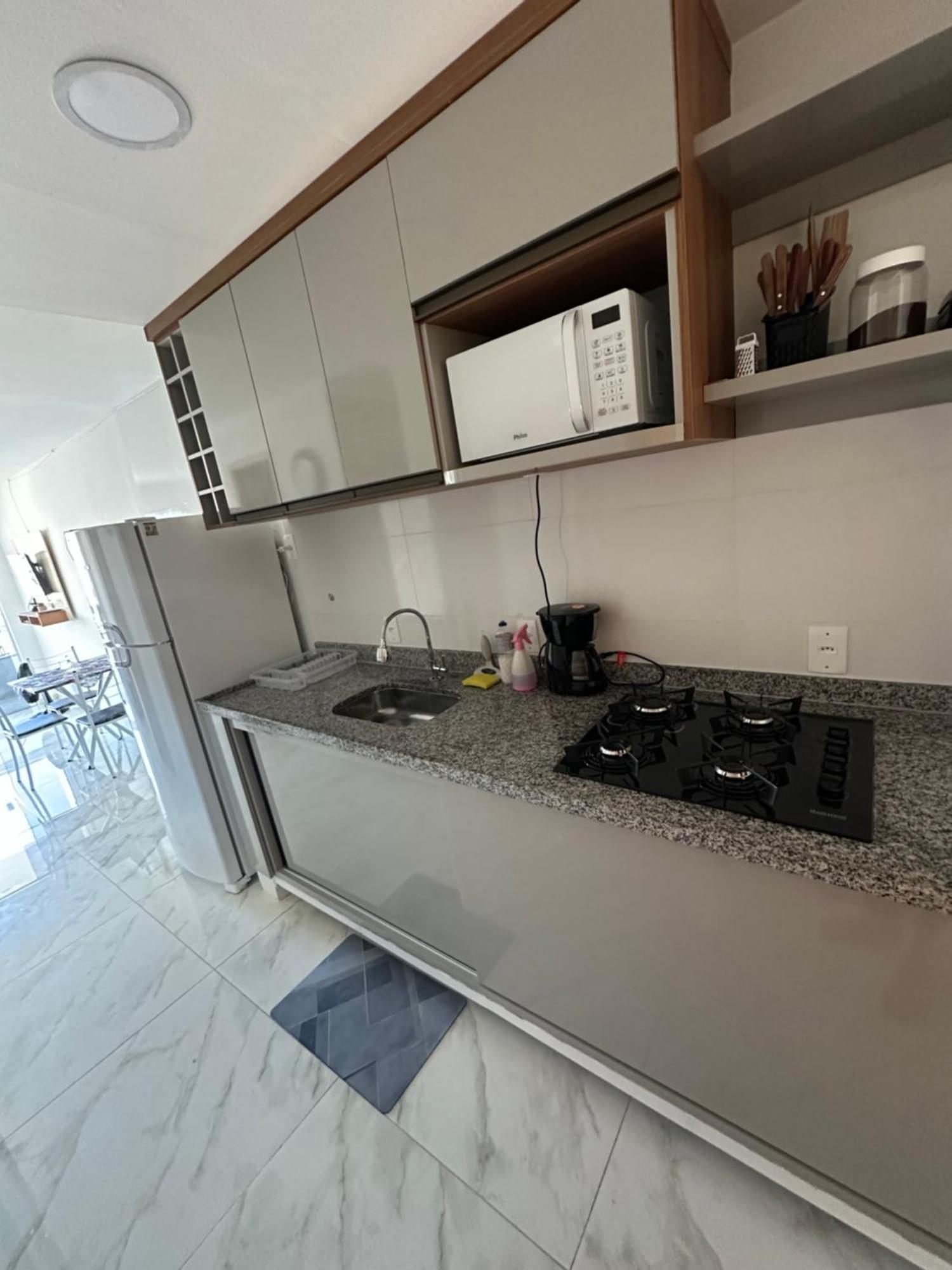 Apartamento Beautiful Com Varanda De Frente Novo Equipado A 2 Quadras Da *
